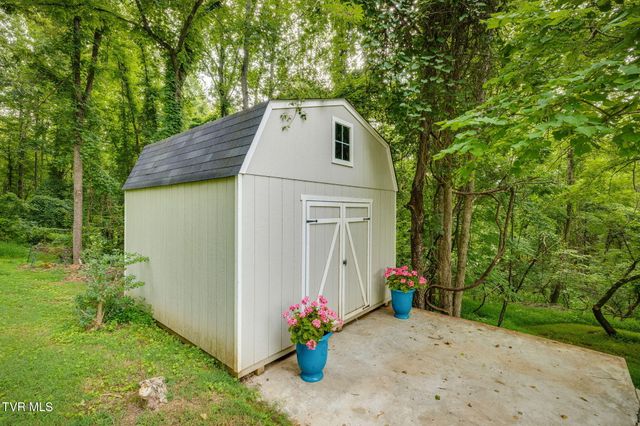 4625 Harbor Circle, Kingsport, TN 37664