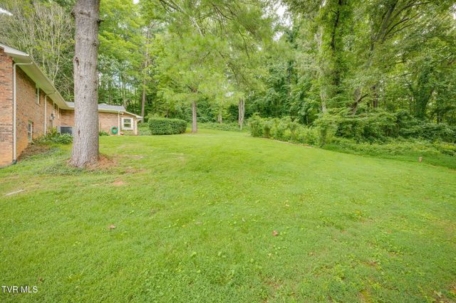 4625 Harbor Circle, Kingsport, TN 37664