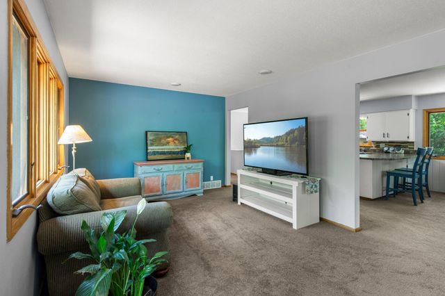 10134 Hall Avenue NE, Monticello, MN 55362