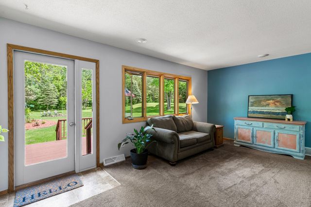 10134 Hall Avenue NE, Monticello, MN 55362