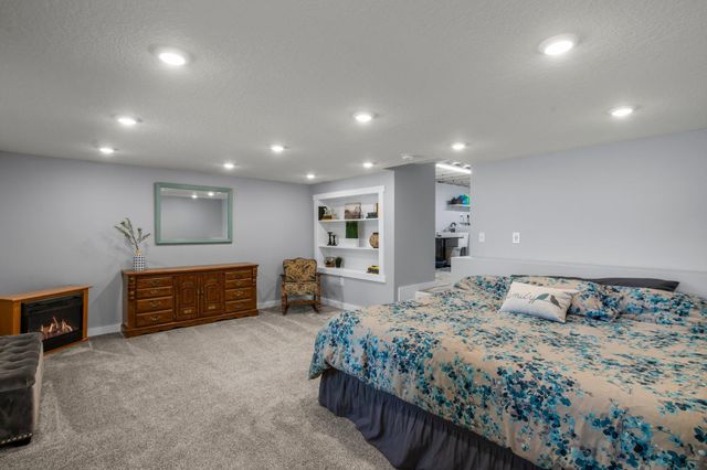 10134 Hall Avenue NE, Monticello, MN 55362