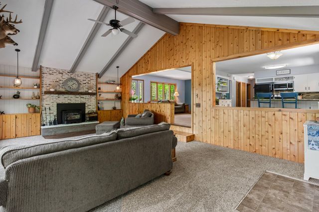 10134 Hall Avenue NE, Monticello, MN 55362