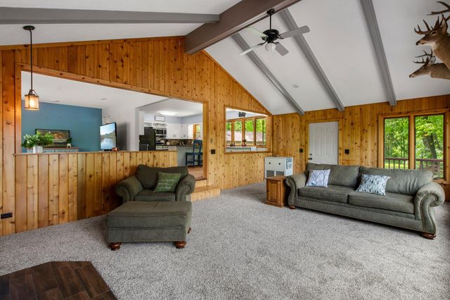 10134 Hall Avenue NE, Monticello, MN 55362