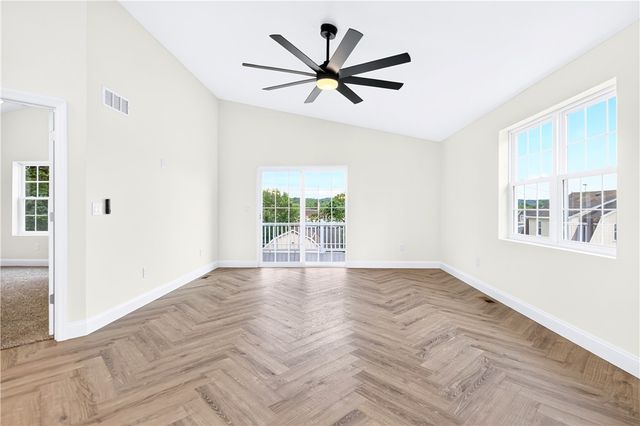 213 Reed Ave, Houston, PA 15342