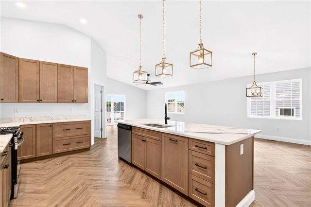 213 Reed Ave, Houston, PA 15342