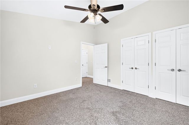 213 Reed Ave, Houston, PA 15342