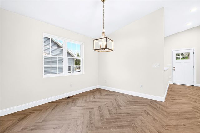 213 Reed Ave, Houston, PA 15342