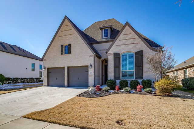 7464 Prairieside Drive, Fort Worth, TX 76123