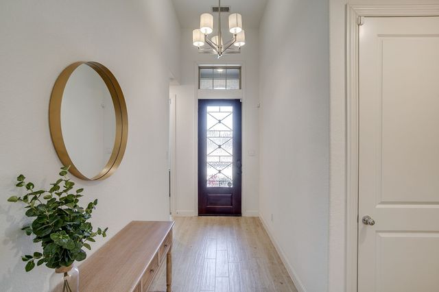 7464 Prairieside Drive, Fort Worth, TX 76123