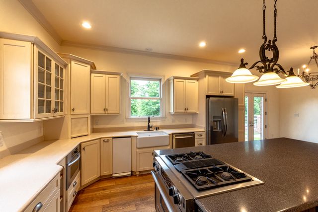2525 Clintonville Road, Paris, KY 40361