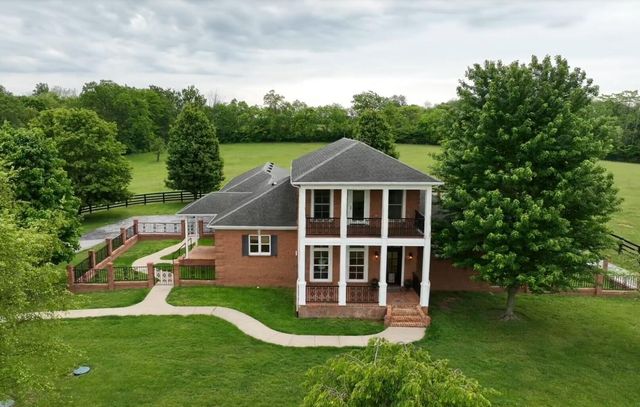 2525 Clintonville Road, Paris, KY 40361