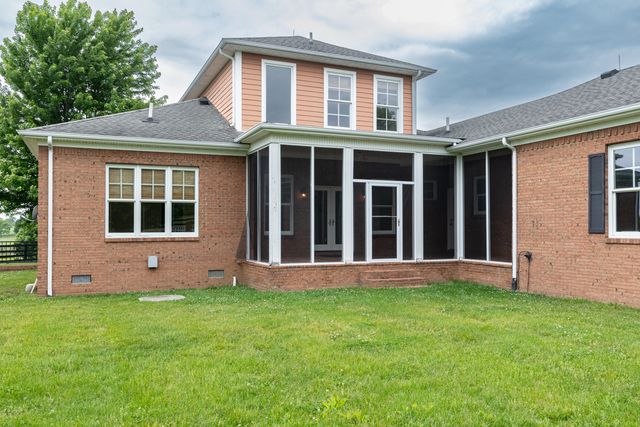 2525 Clintonville Road, Paris, KY 40361