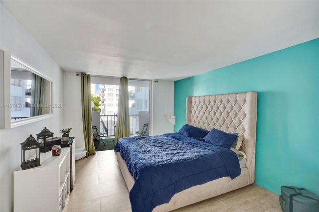 2750 NE 183rd St 406, Aventura, FL 33160