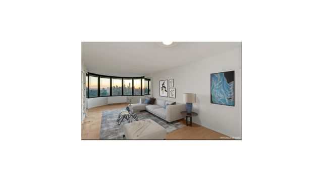 330 E 38th St Apt 47C, New York City, NY 10016