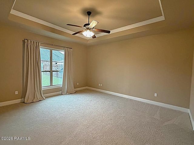 211 Meadowland Drive, Lafayette, LA 70507