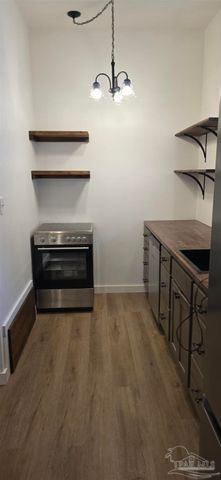 8751 Wren Rd, Pensacola, FL 32534