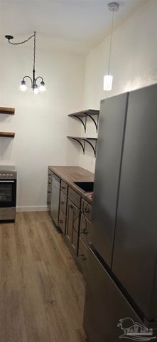 8751 Wren Rd, Pensacola, FL 32534