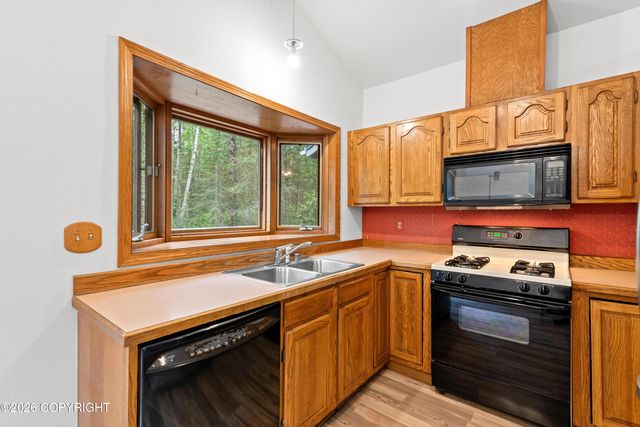 3441 N Banner Way, Wasilla, AK 99654