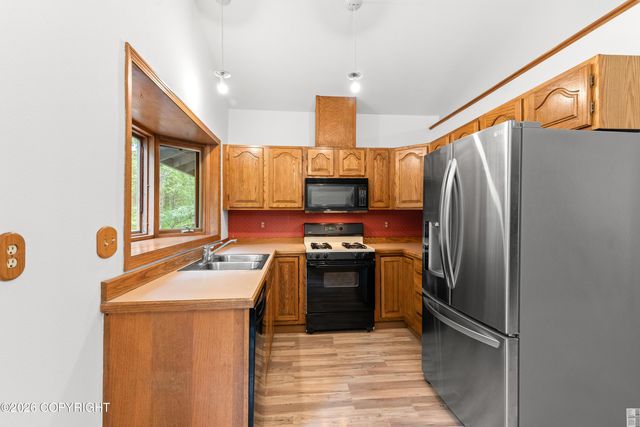 3441 N Banner Way, Wasilla, AK 99654