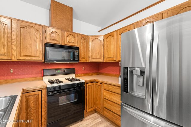 3441 N Banner Way, Wasilla, AK 99654