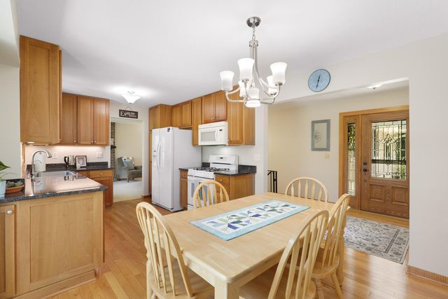1025 129th Avenue NE, Blaine, MN 55434