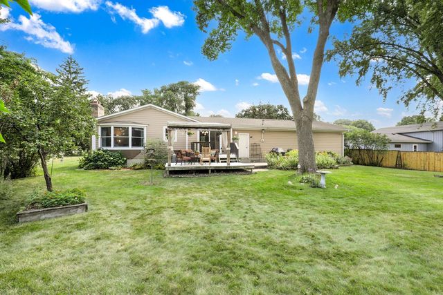 1025 129th Avenue NE, Blaine, MN 55434
