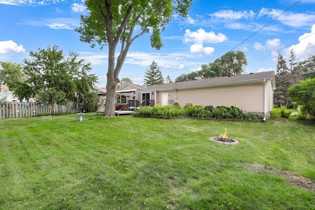 1025 129th Avenue NE, Blaine, MN 55434