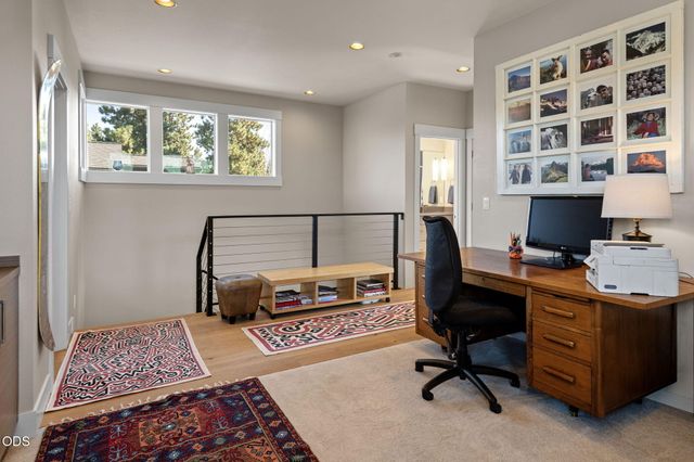 1757 NW Fields Street, Bend, OR 97703
