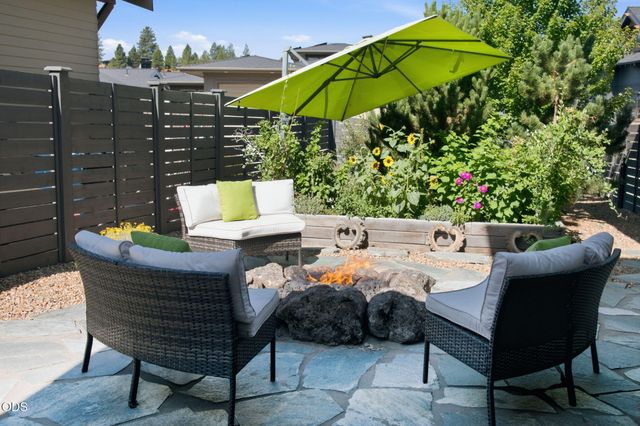 1757 NW Fields Street, Bend, OR 97703