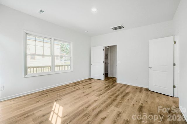 517 W Front Street, Statesville, NC 28677