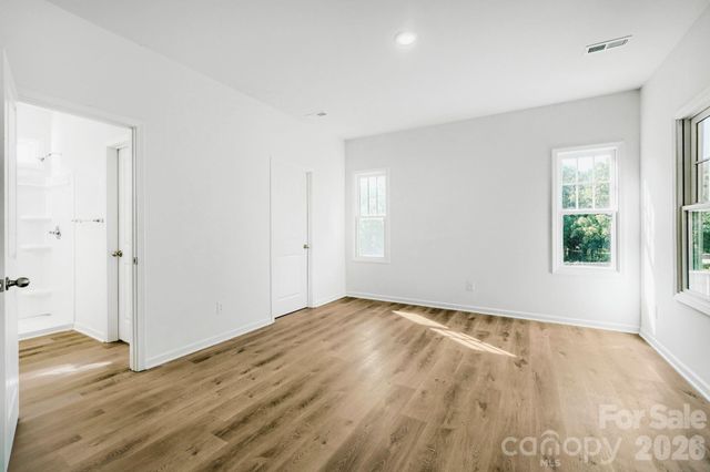 517 W Front Street, Statesville, NC 28677