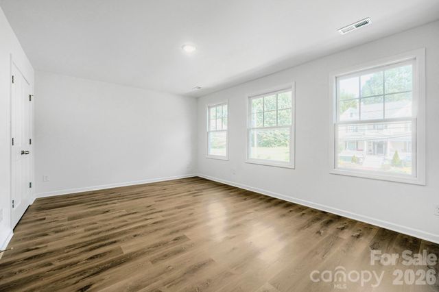 517 W Front Street, Statesville, NC 28677