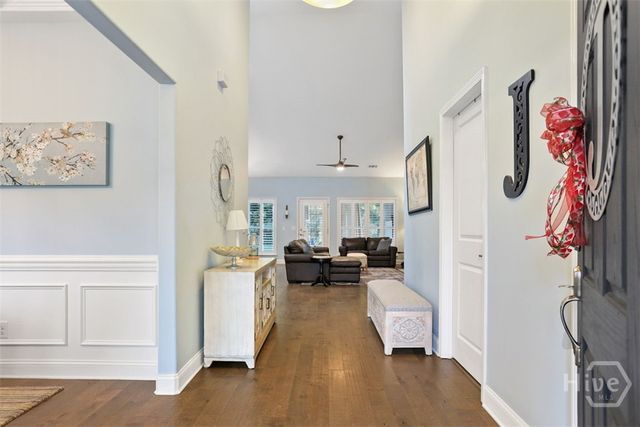 2009 Woodside Crossing, Savannah, GA 31405