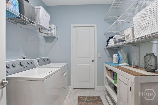 2009 Woodside Crossing, Savannah, GA 31405