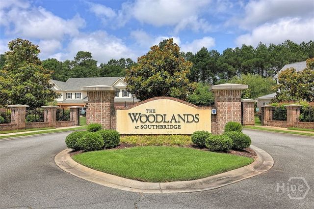 2009 Woodside Crossing, Savannah, GA 31405