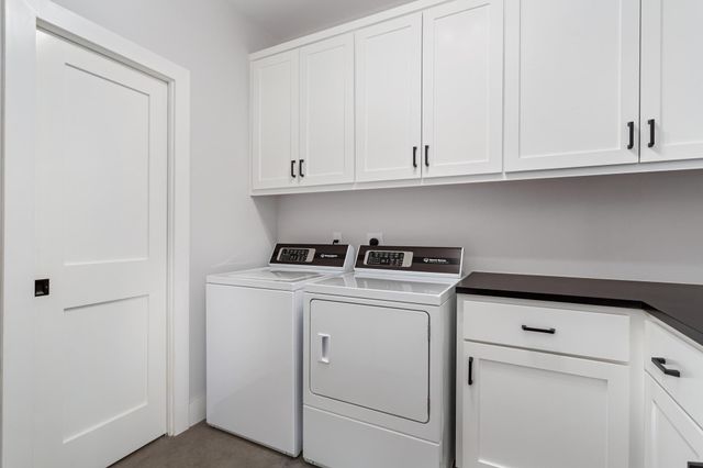 2 Senisa LN, Wimberley, TX 78676