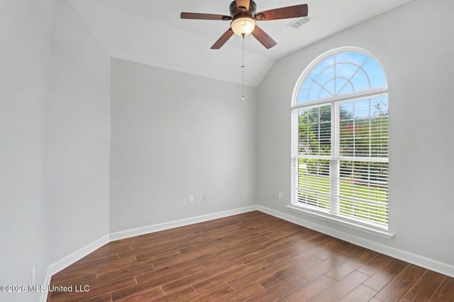 6309 W Silverleaf Drive, Ocean Springs, MS 39564