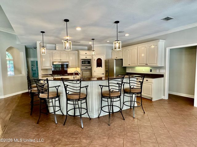 6309 W Silverleaf Drive, Ocean Springs, MS 39564