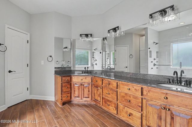 6309 W Silverleaf Drive, Ocean Springs, MS 39564