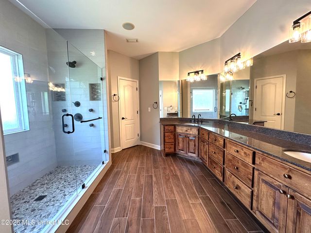 6309 W Silverleaf Drive, Ocean Springs, MS 39564