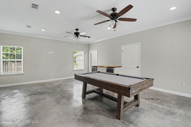 6309 W Silverleaf Drive, Ocean Springs, MS 39564