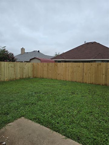 632 Oliver Lane, Waxahachie, TX 75165