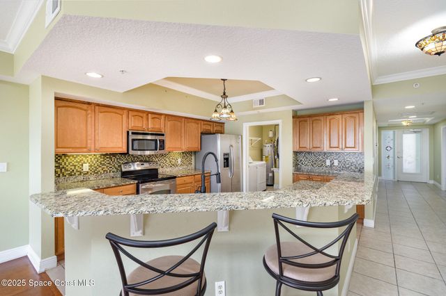 1211 E New Haven Avenue 402, Melbourne, FL 32901