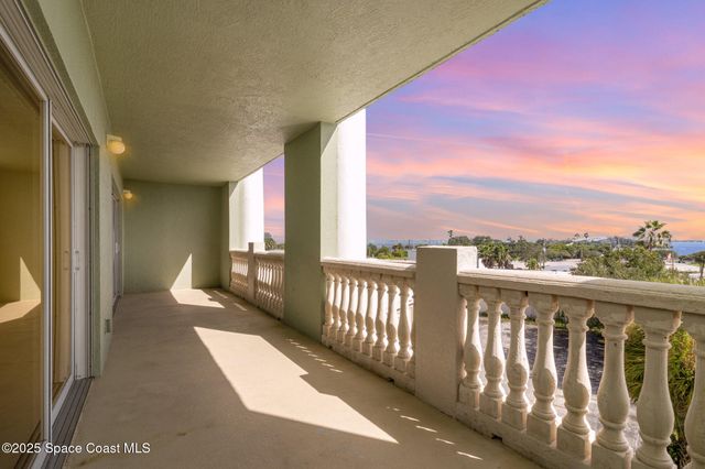 1211 E New Haven Avenue 402, Melbourne, FL 32901