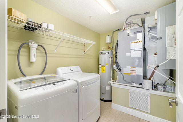 1211 E New Haven Avenue 402, Melbourne, FL 32901