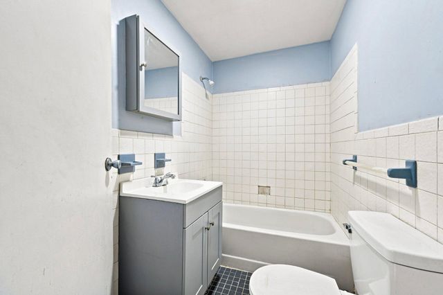 5436 CHESTNUT ST, Philadelphia, PA 19139