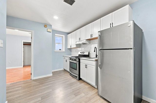 5436 CHESTNUT ST, Philadelphia, PA 19139