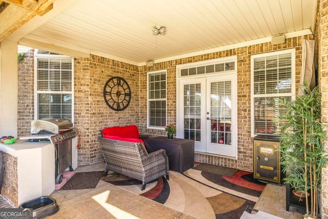 35 Falcon Crest Way, Byron, GA 31008