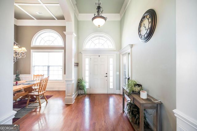 35 Falcon Crest Way, Byron, GA 31008