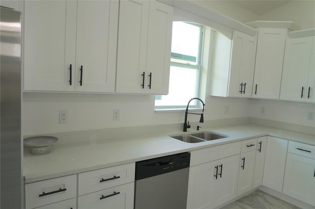 8924 N ORLEANS AVENUE, Tampa, FL 33604
